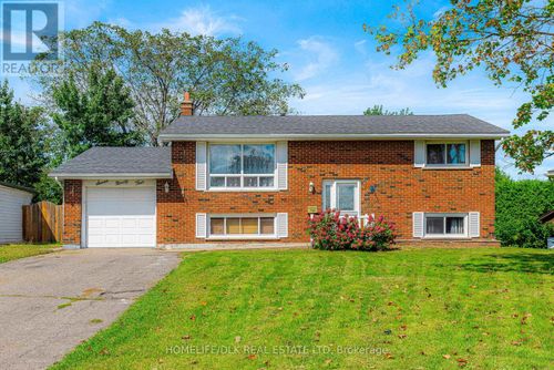 794 Comstock Cres, Brockville, ON, K6V6E1 | Card Image