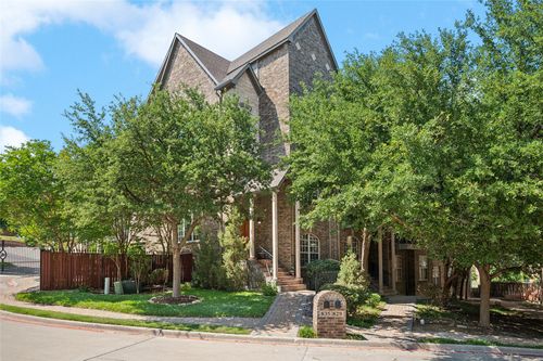 835 Rockingham Dr, Irving, TX, 75063-8068 | Card Image