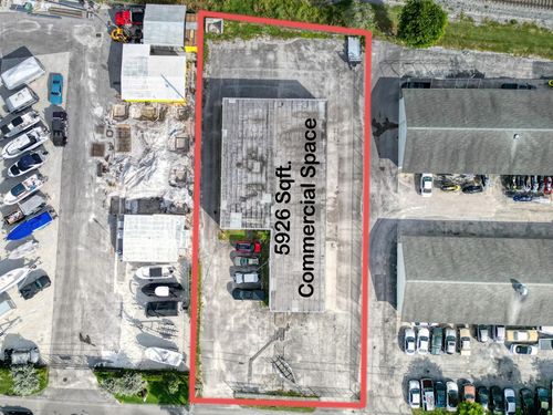 7922 Coral St, Lantana, FL, 33462-6104 | Card Image