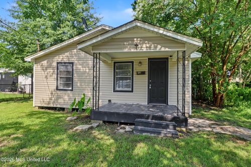 1232 37th Ave, Gulfport, MS, 39501-2641 | Card Image