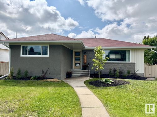 9444 74 St Nw, Edmonton, AB, T6B2B4 | Card Image