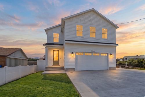 11742 S 2260 W, Riverton, UT, 84065-7901 | Card Image