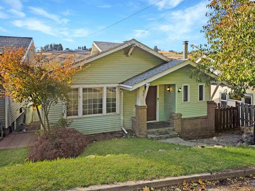 408 S Mill St, Colfax, WA, 99111-1917 | Card Image