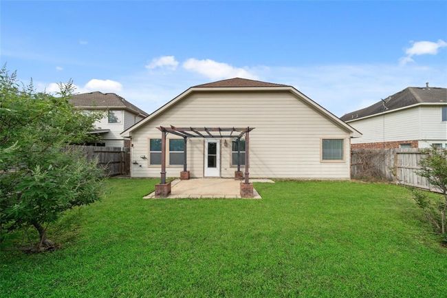 18007 Melissa Springs Dr, House other with 3 bedrooms, 2 bathrooms and 2 parking in Tomball TX | Image 18