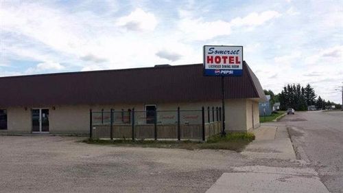 271 Carlton Ave, Somerset, MB, R0G2L0 | Card Image