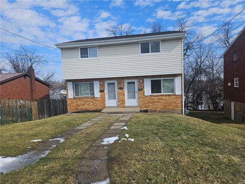 a-812 Westbury Rd, N Versailles, PA, 15137-1446 | Card Image