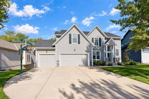 20908 W 117th St, Olathe, KS, 66061-5695 | Card Image