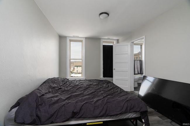 208 S Market St, Home with 0 bedrooms, 20 bathrooms and null parking in Delphi IN | Image 19