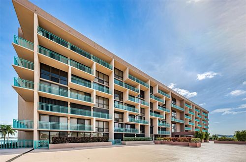 apt-310e-1 Key Capri, TREASURE ISLAND, FL, 33706-4912 | Card Image