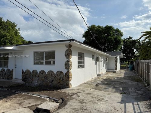 1-3144 Nw 29th St, Miami, FL, 33142-6330 | Card Image