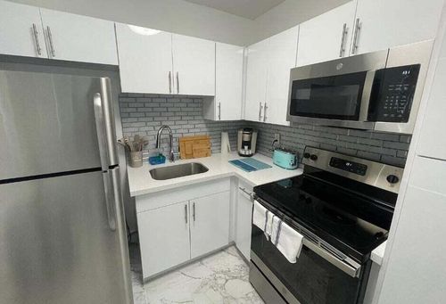 6-201 S Ocean Boulevard, Boca Raton, FL, 33432 | Card Image