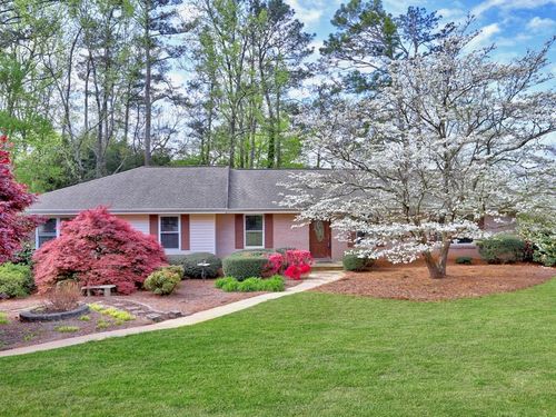 494 Embry Ln, Marietta, GA, 30066-3718 | Card Image