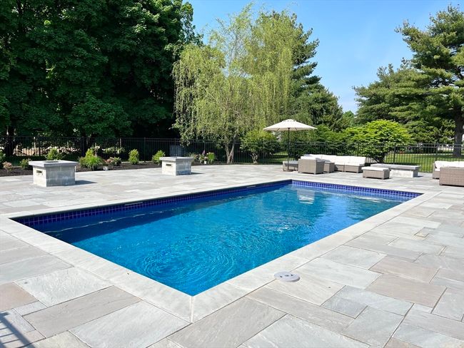 109 Harbor View Rd, House other with 5 bedrooms, 3 bathrooms and 8 parking in Milton MA | Image 5