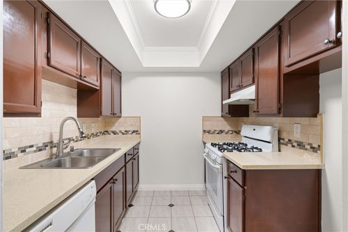 apt-2-18961 Florida St, Huntington Beach, CA, 92648-6009 | Card Image