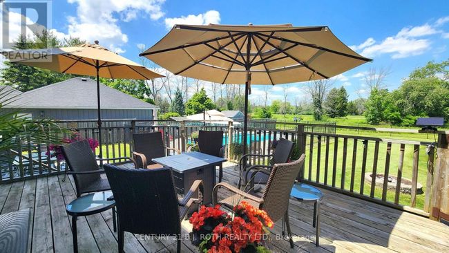 1252 Shore Acres Dr, House other with 4 bedrooms, 3 bathrooms and 12 parking in Gilford ON | Image 9