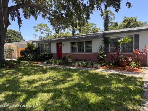 15 Skyline Blvd, MERRITT ISLAND, FL, 32953-3021 | Card Image