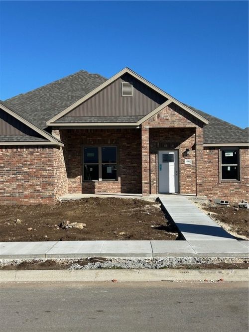 641 Blunt Ave, Prairie Grove, AR, 72753-5034 | Card Image