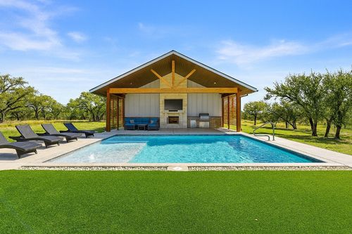 690 Cielo Springs Dr, Blanco, TX, 78606-2046 | Card Image