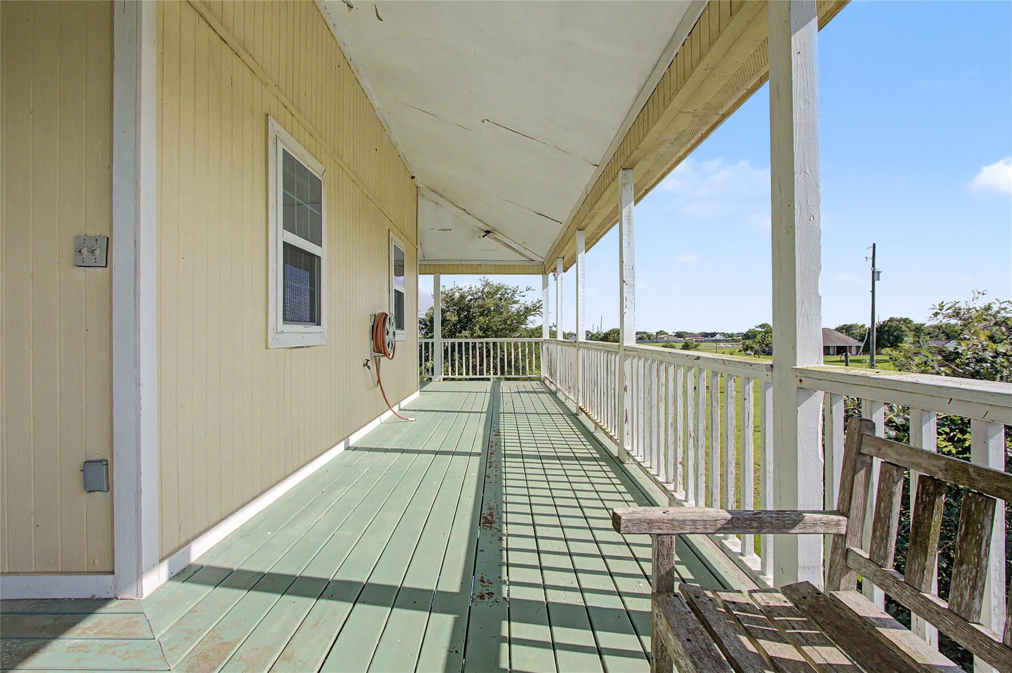 Residential in Beach City 4