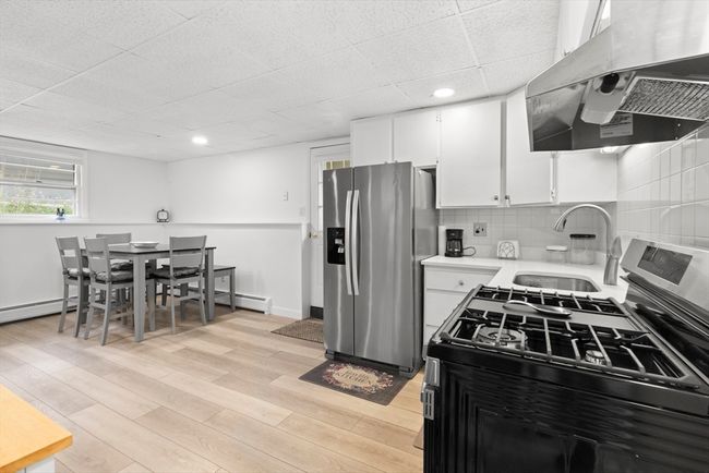 25 Summer St, House other with 4 bedrooms, 3 bathrooms and 6 parking in Nahant MA | Image 23