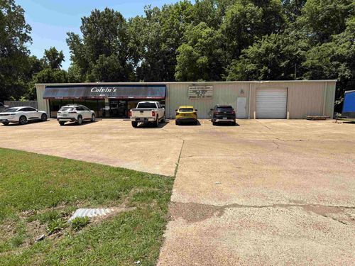 4625 N Washington St, Forrest City, AR, 72335-7705 | Card Image
