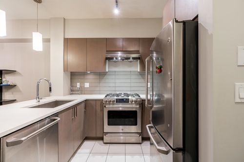 703-10033 River Dr, Richmond, BC, V6X0L1 | Card Image