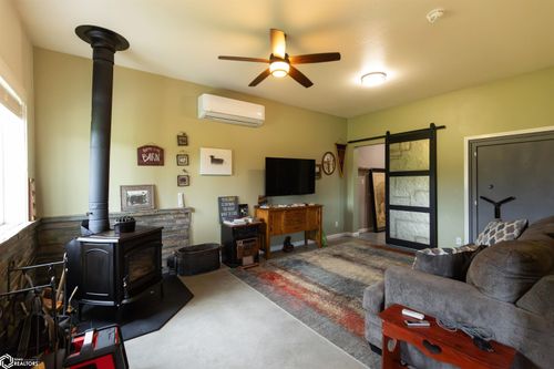 4924 160th Ave, Ottumwa, IA, 52501-7801 | Card Image