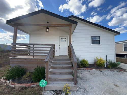 695 Road 5707, Cleveland, TX, 77327-5869 | Card Image