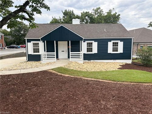 2713 Pinedale Rd, Greensboro, NC, 27408-4713 | Card Image