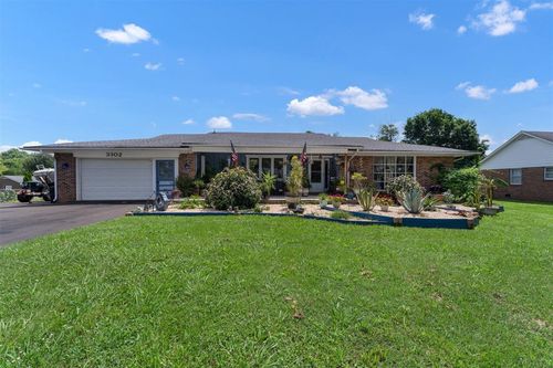 3302 Smallhouse Rd, Bowling Green, KY, 42104-4608 | Card Image