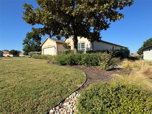 136 Prairie Creek Trl, Georgetown, TX, 78633-5417 | Card Image