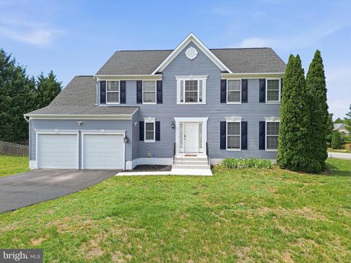 4001 Mossy Bank Ln, Fredericksburg, VA, 22408-9238 | Card Image