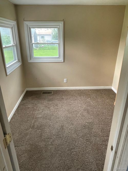793 Rambow Dr, Monroe, MI, 48161-1850 | Card Image