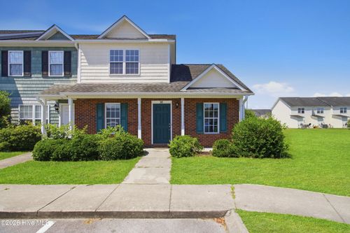 207 Ashwood Dr, Jacksonville, NC, 28546-8352 | Card Image