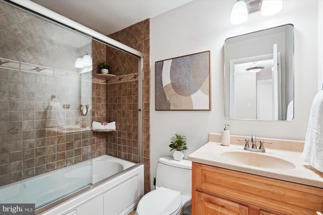10831 Woodland Dr, House other with 3 bedrooms, 2 bathrooms and null parking in FAIRFAX VA | Image 22