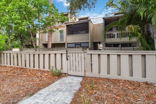 108 Crown Oaks Way, LONGWOOD, FL, 32779-4940 | Card Image