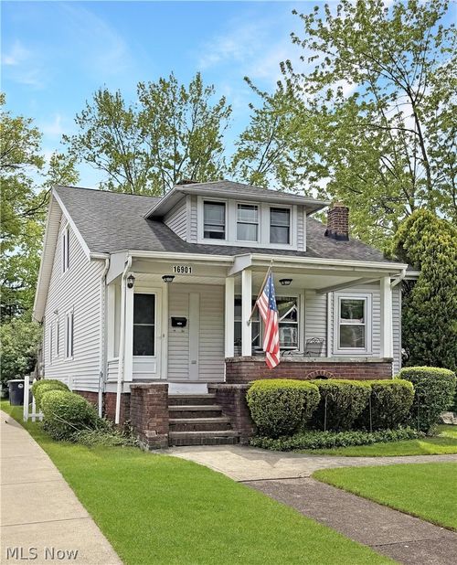 16901 W Park Road, Cleveland, OH, 44111 | Card Image