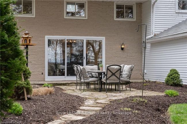 365643 Evergreen St, House other with 4 bedrooms, 2 bathrooms and 20 parking in Burgessville ON | Image 34