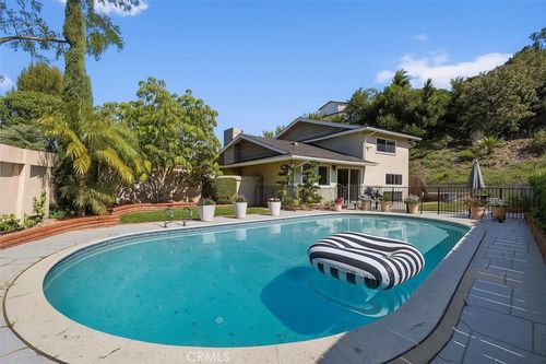 54 Encanto Dr, Rolling Hills Estates, CA, 90274-4245 | Card Image