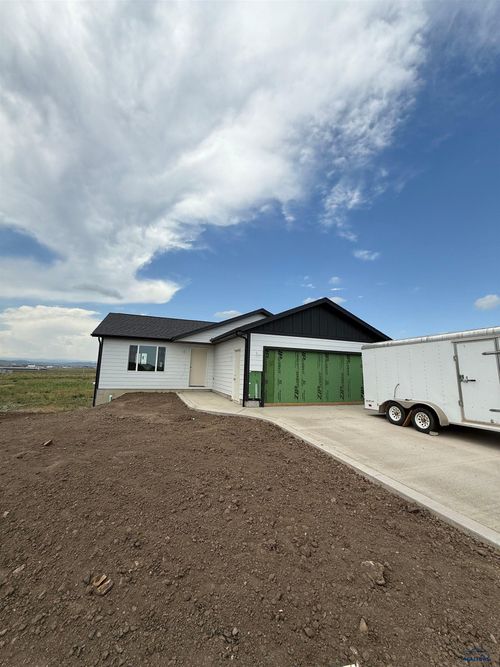 241 Dorchester Ave, BOX ELDER, SD, 57719-8044 | Card Image
