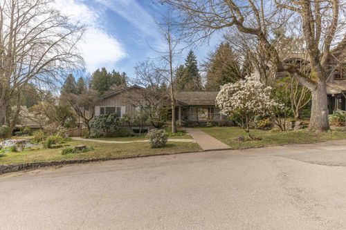 6297 Mackenzie St, Vancouver, BC, V6N1H4 | Card Image