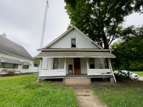 917 Kingdom St, Danville, IL, 61832-3031 | Card Image