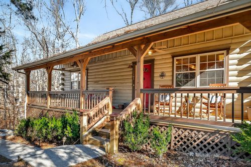 1105 Fairways Dr, Smithville, TN, 37166-5279 | Card Image