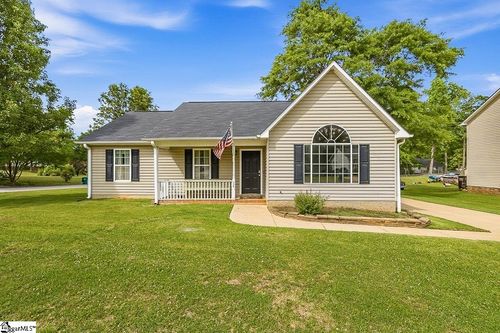 301 E Myles Lane, Spartanburg, SC, 29303 | Card Image