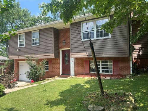 1511 Lincoln St, New Kensington, PA, 15068-5145 | Card Image
