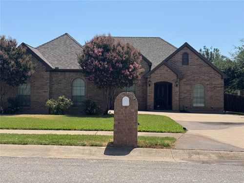 1403 Hickory Dr, Pilot Point, TX, 76258-3745 | Card Image