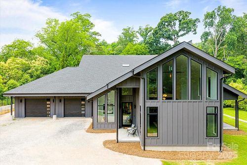 3304 Mar Vista Cir, Charlotte, NC, 28209 | Card Image
