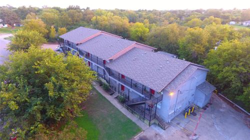 apt-207-3200 Lake Como Dr, Fort Worth, TX, 76107-5902 | Card Image
