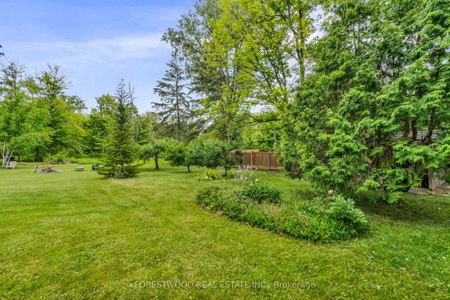 9245 8 Th Line, House other with 4 bedrooms, 2 bathrooms and 6 parking in Georgetown ON | Image 8