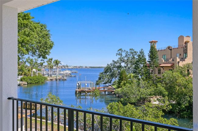 1739 1/2 Bayou Grande Blvd Ne, House other with 4 bedrooms, 4 bathrooms and null parking in St Petersburg FL | Image 52